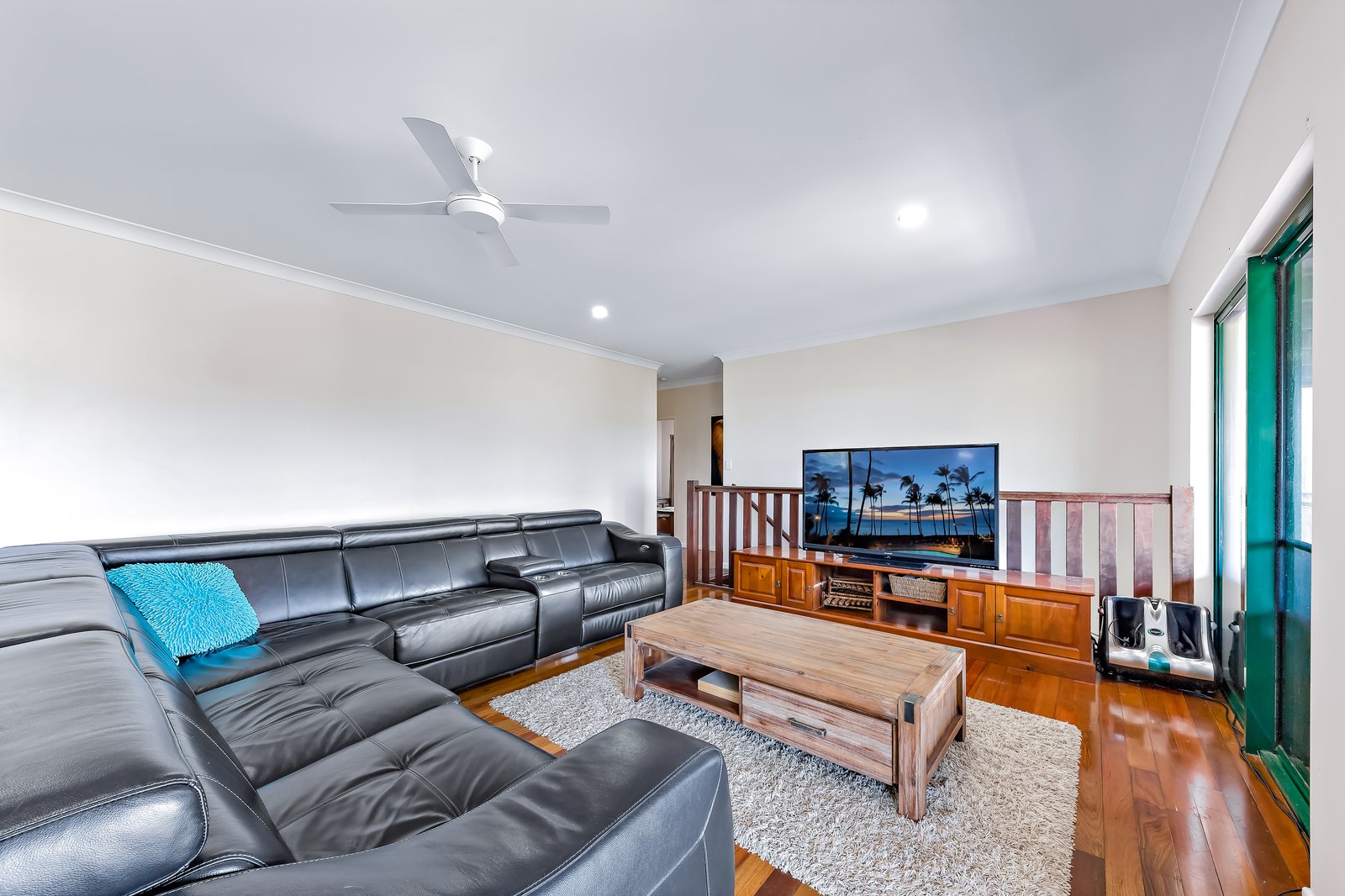 6 Katoota Court CANNONVALE 9