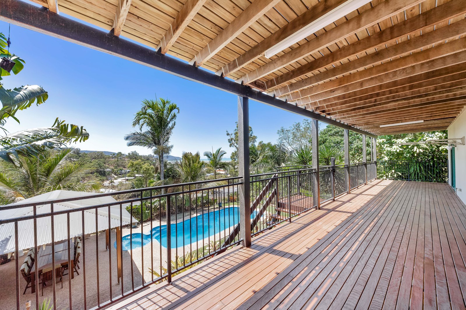 6 Katoota Court CANNONVALE 21