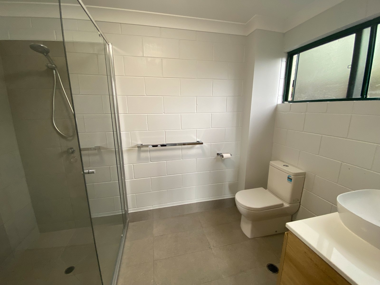 6 Katoota Court CANNONVALE 9