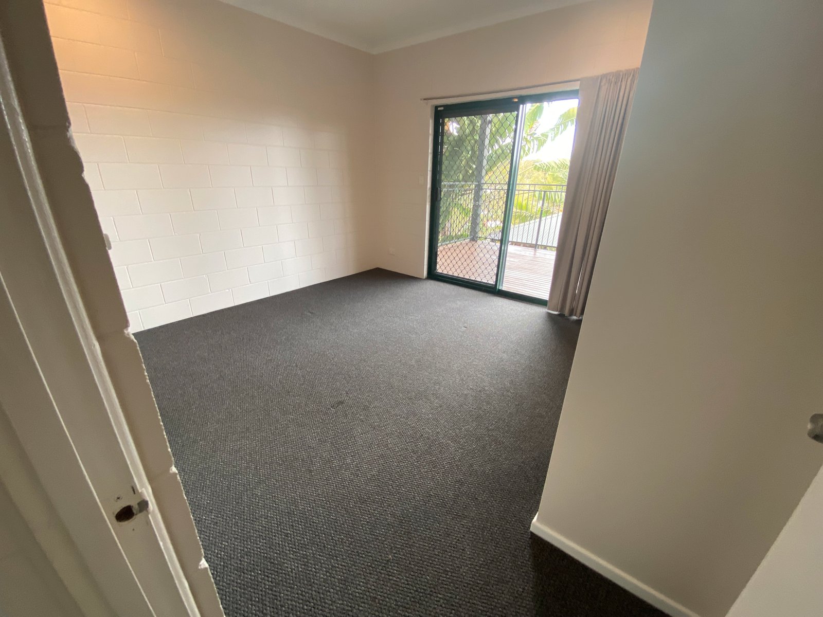 6 Katoota Court CANNONVALE 16