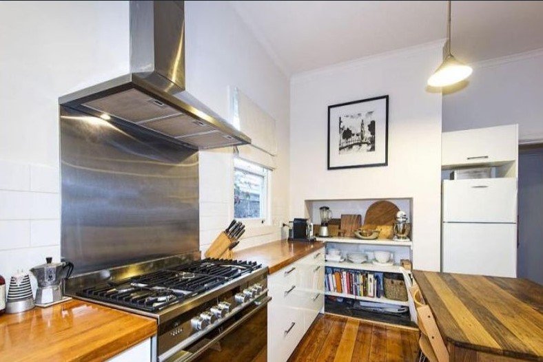 Gallery: 6 Kerr Street