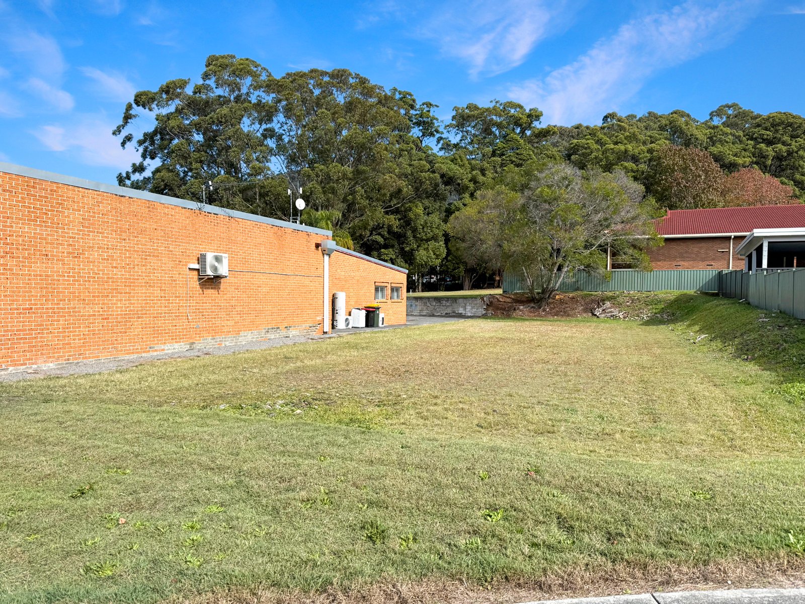 6 Kew Road LAURIETON 1