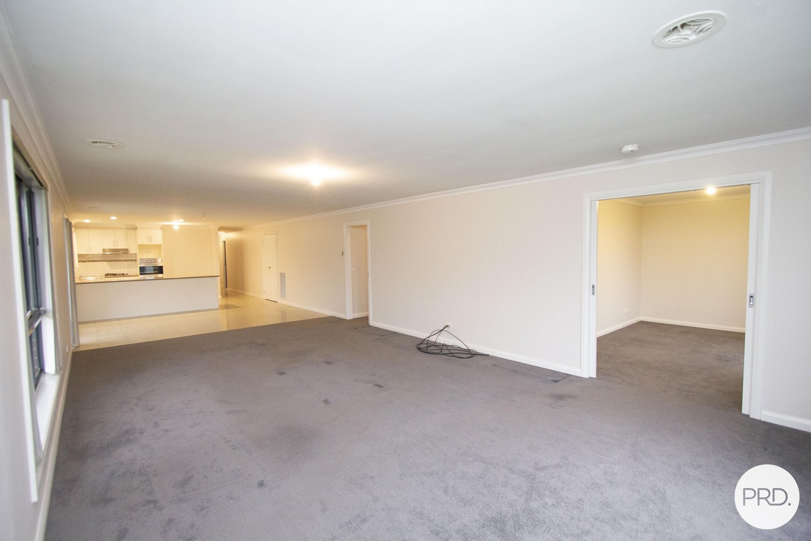 6 King George Way MITCHELL PARK 13