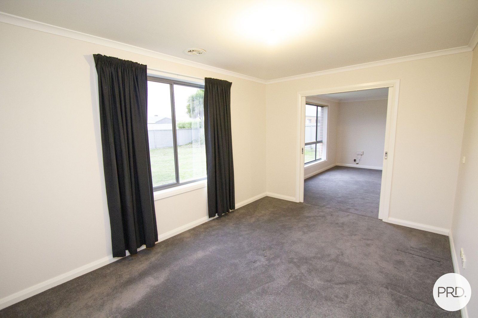 6 King George Way MITCHELL PARK 17
