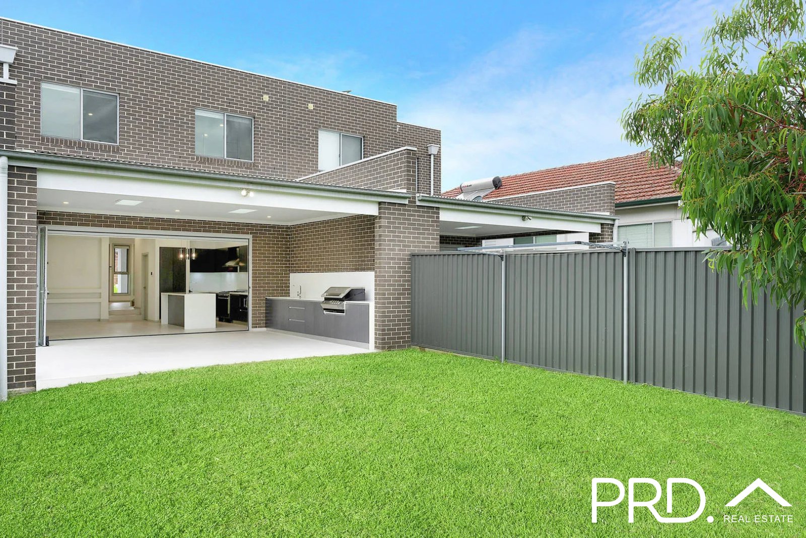 6 Kiora Street PANANIA 6