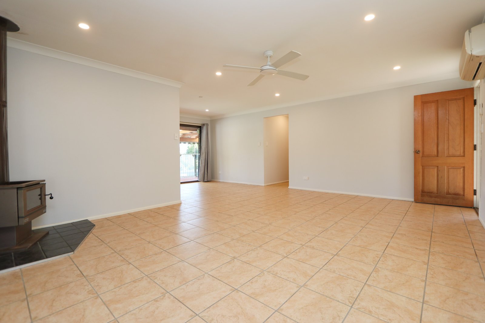 6 Kittani Crescent ASHMORE 4