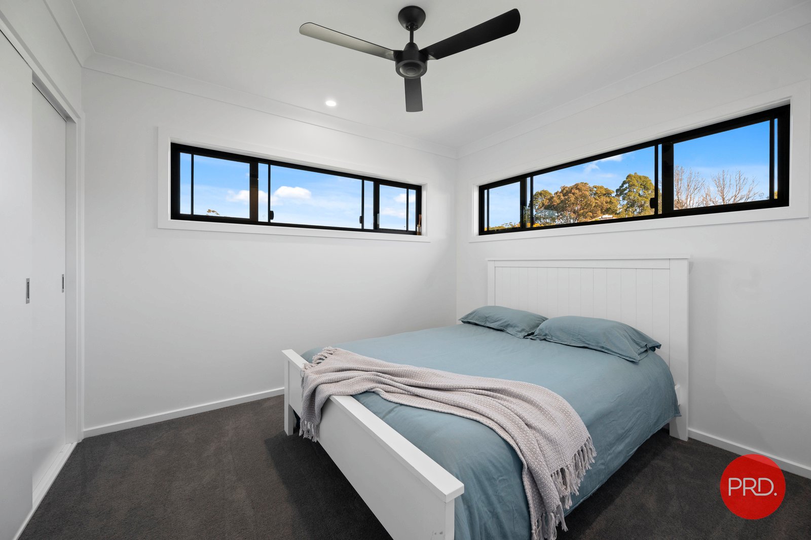 6 Knoll Place COFFS HARBOUR 15