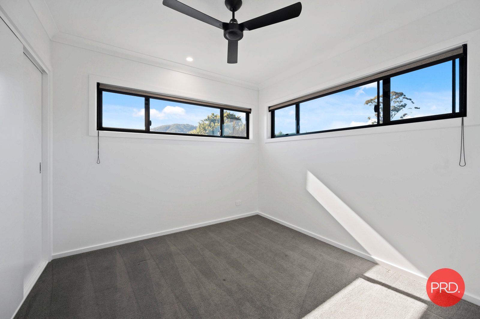 6 Knoll Place COFFS HARBOUR 16