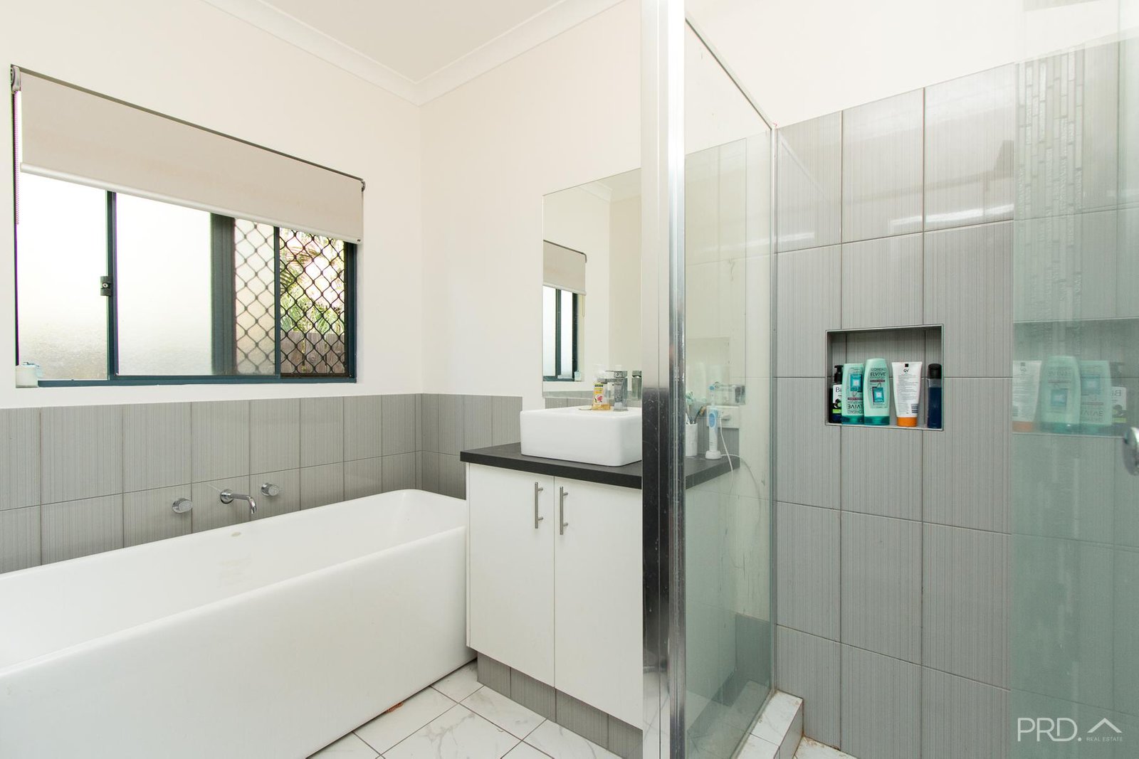 6 Knot Grove DJUGUN 22