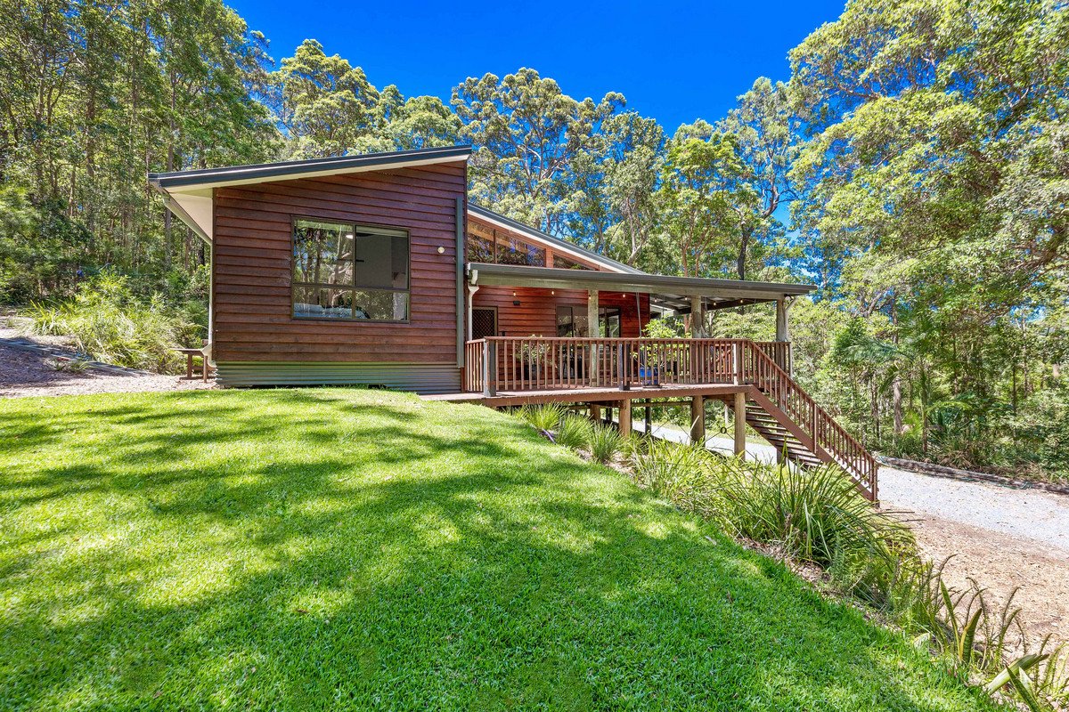 6 Koombahla Drive Tallebudgera 2
