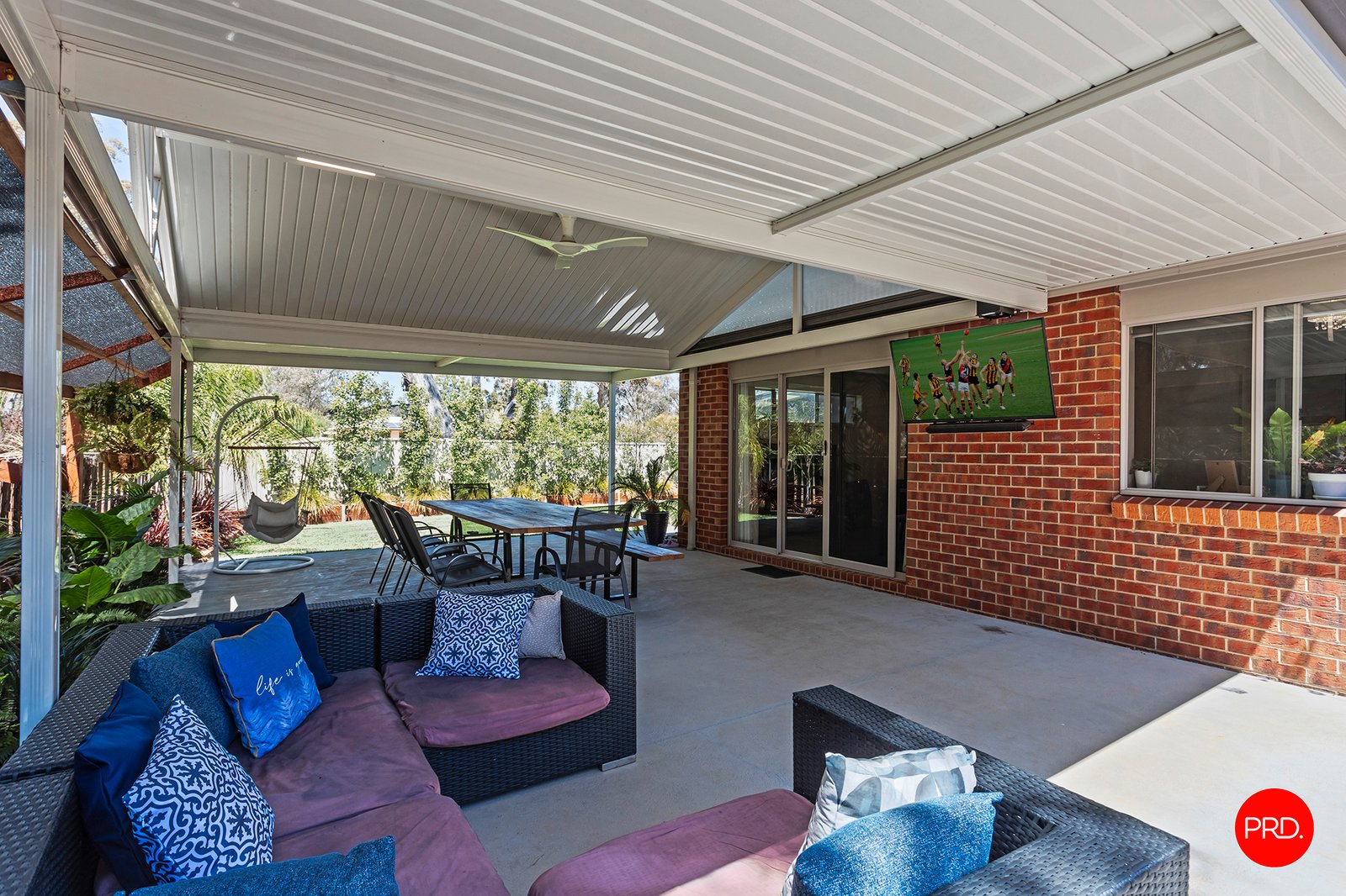 6 Kulin Court MARONG 15