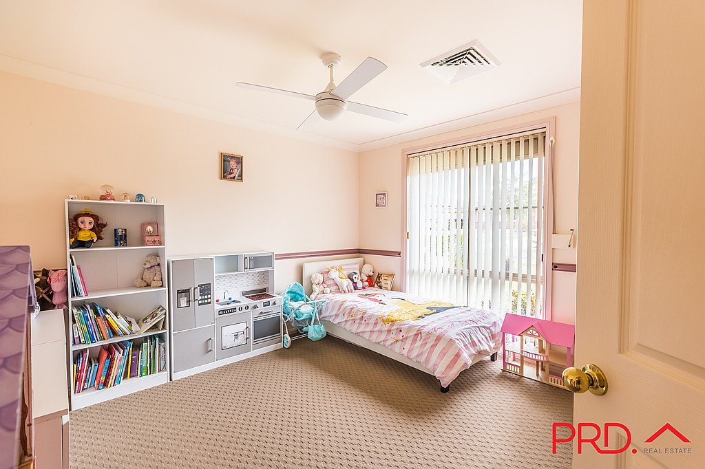 6 Kurria Close TAMWORTH 14