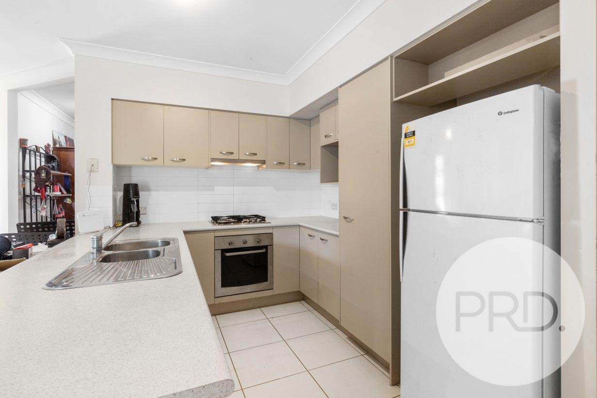 6 Lachlan Street MURRUMBA DOWNS 2