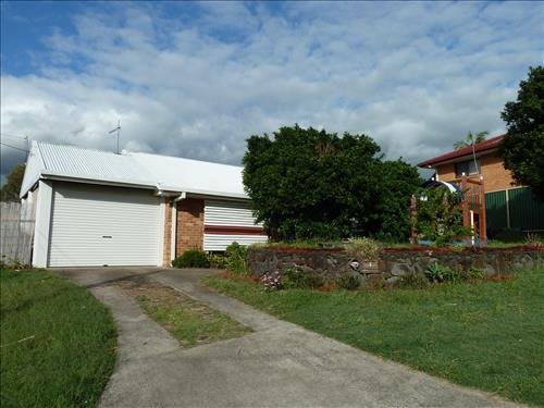 6 Lakeview Drive KYOGLE 1