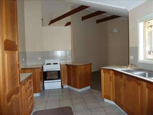 6 Lakeview Drive KYOGLE 4