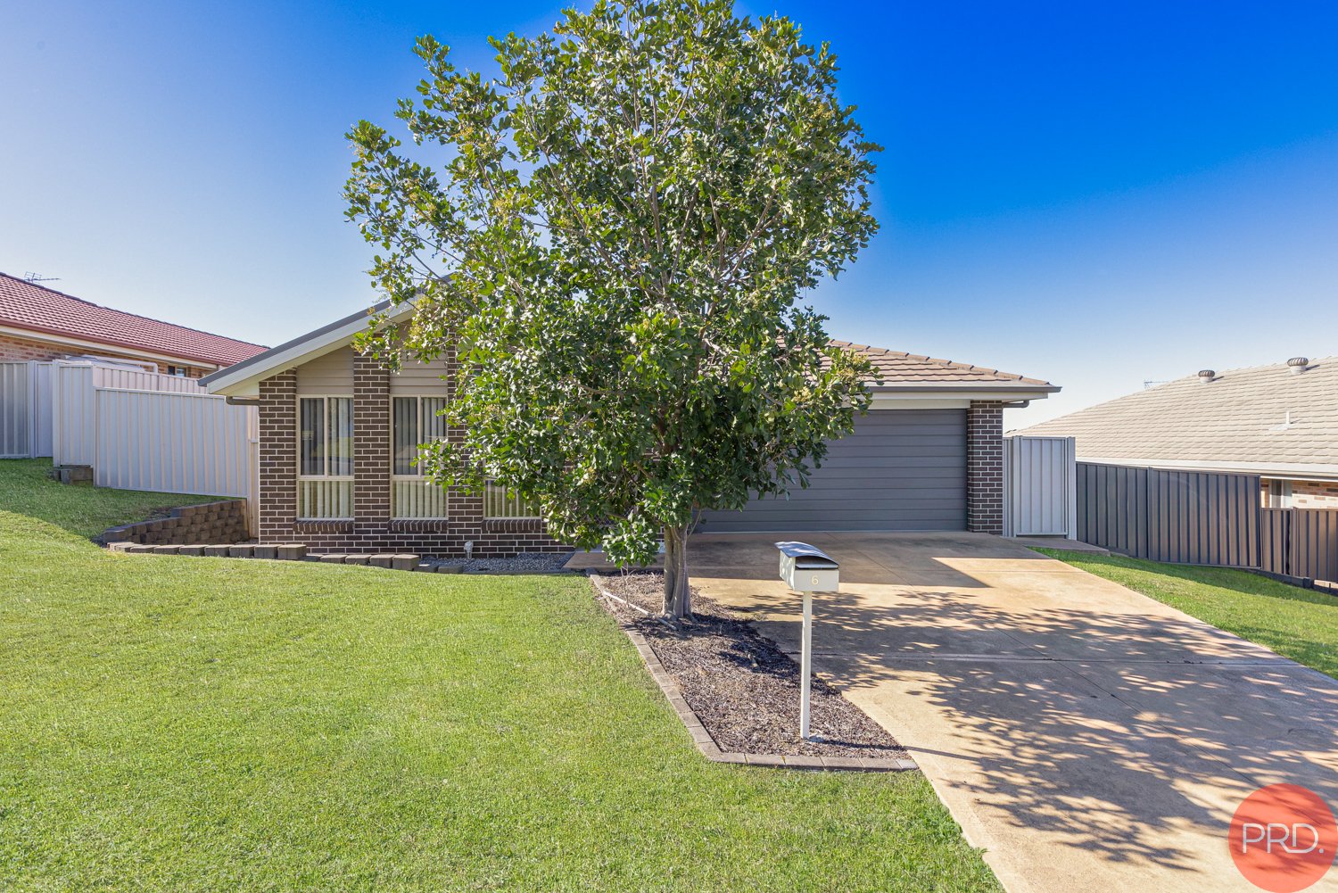 6 Lancaster Street THORNTON 6