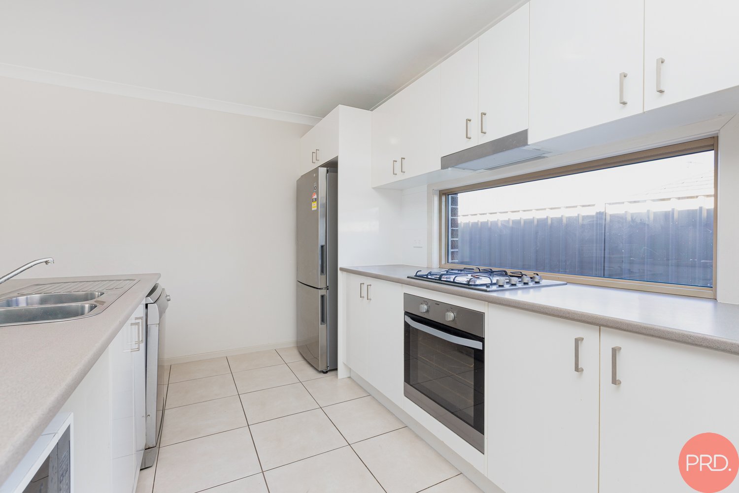 6 Lancaster Street THORNTON 8