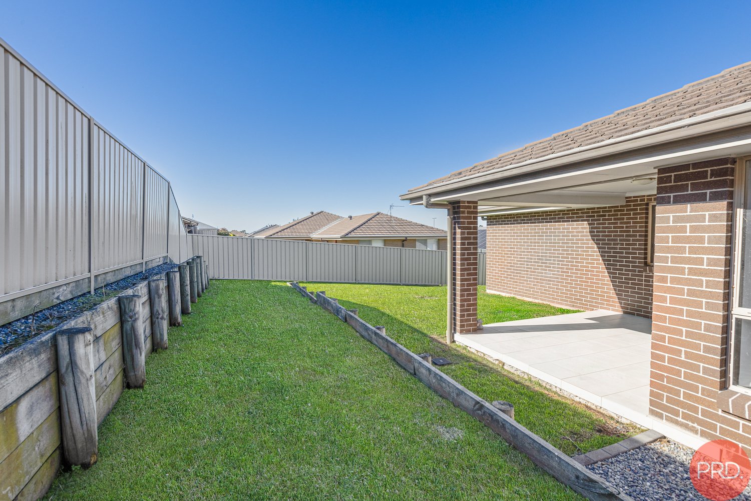 6 Lancaster Street THORNTON 21