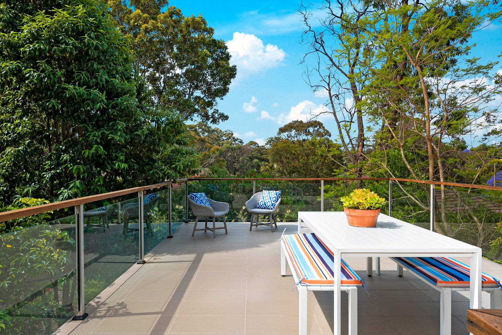 6 Lansdowne Parade OATLEY 11
