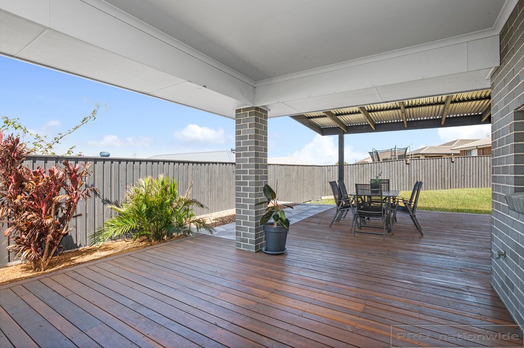 6 Lapwing Street ABERGLASSLYN 9