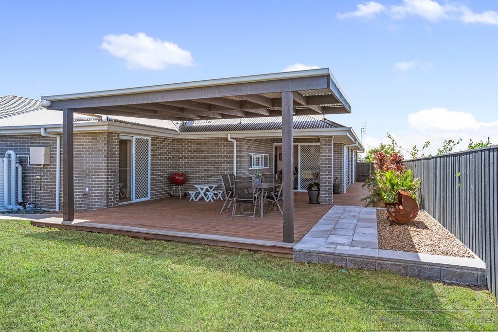 6 Lapwing Street ABERGLASSLYN 12