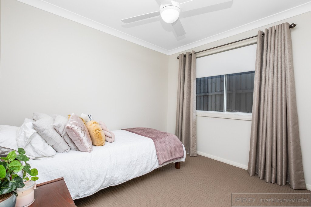 6 Lapwing Street ABERGLASSLYN 18