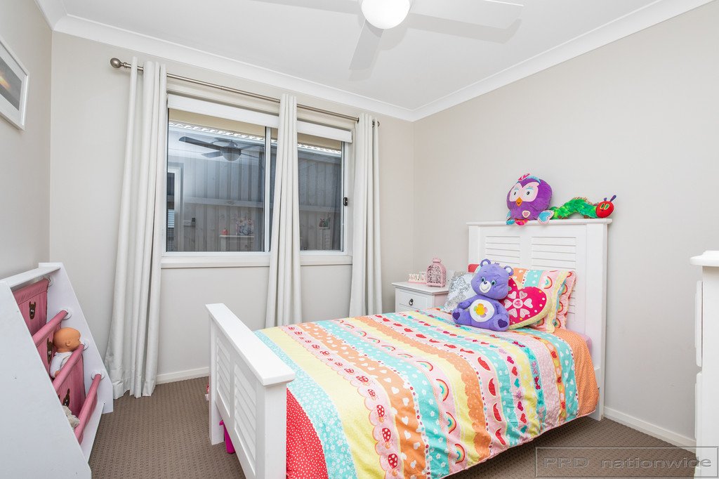 6 Lapwing Street ABERGLASSLYN 19