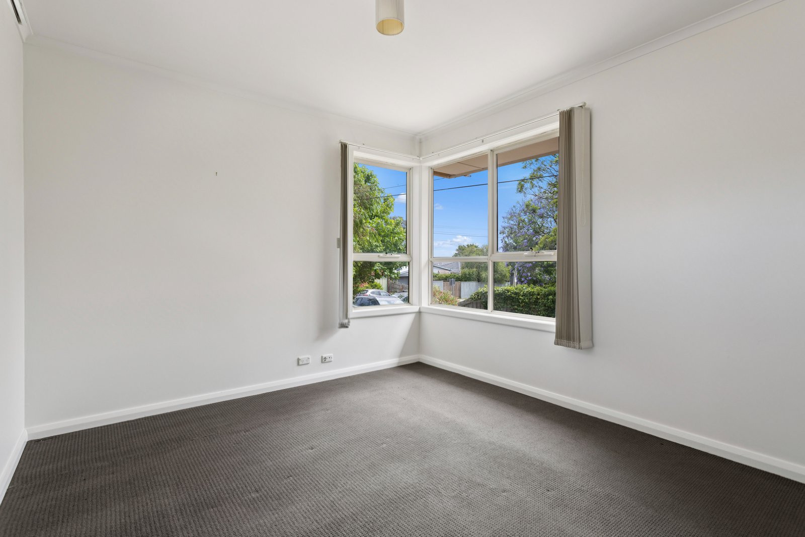 Gallery: 6 Lardner Road