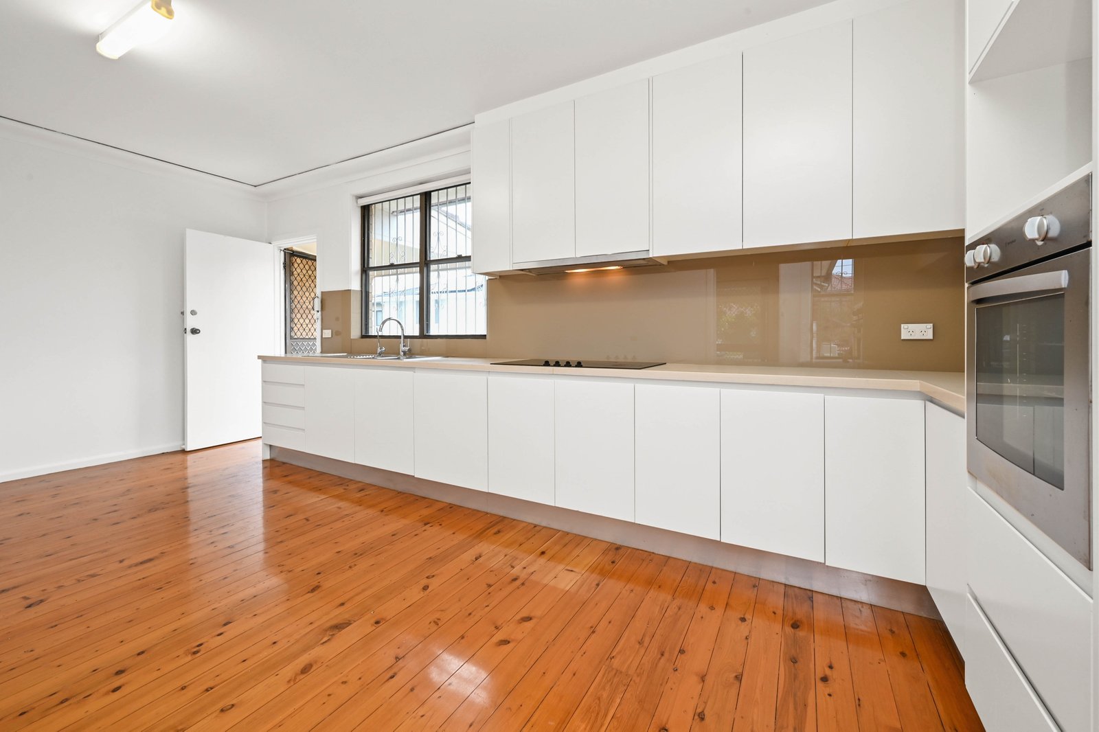 6 Larose Avenue MATRAVILLE 4