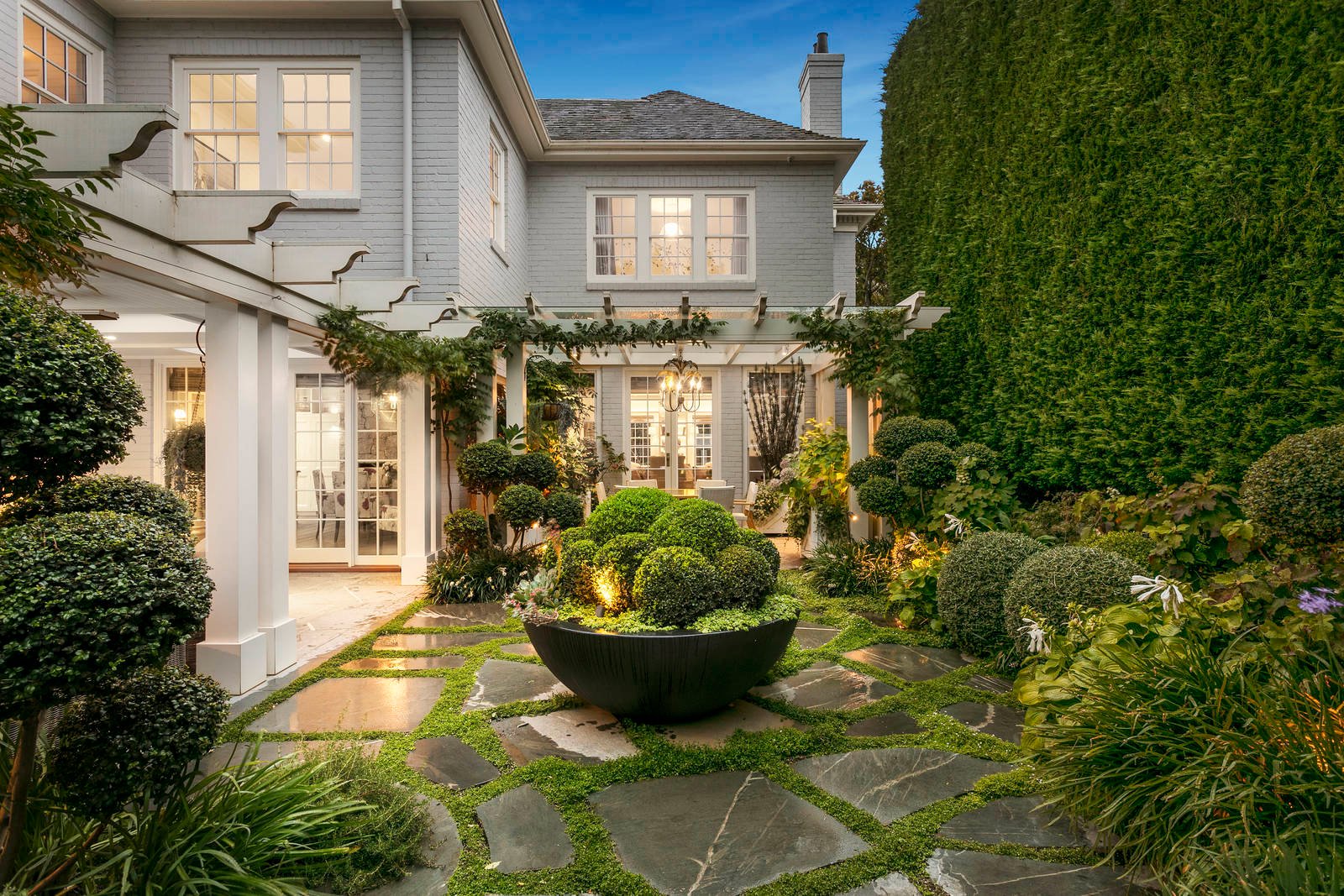 Real Estate and Property in 6 Lascelles Avenue, Toorak, VIC