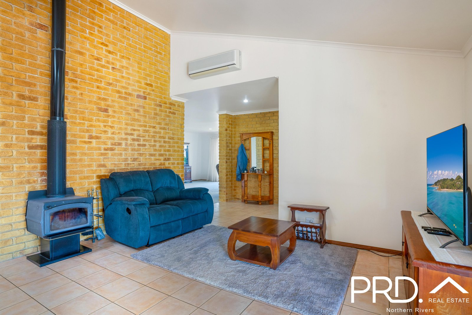 6 Laurie Place CASINO 11