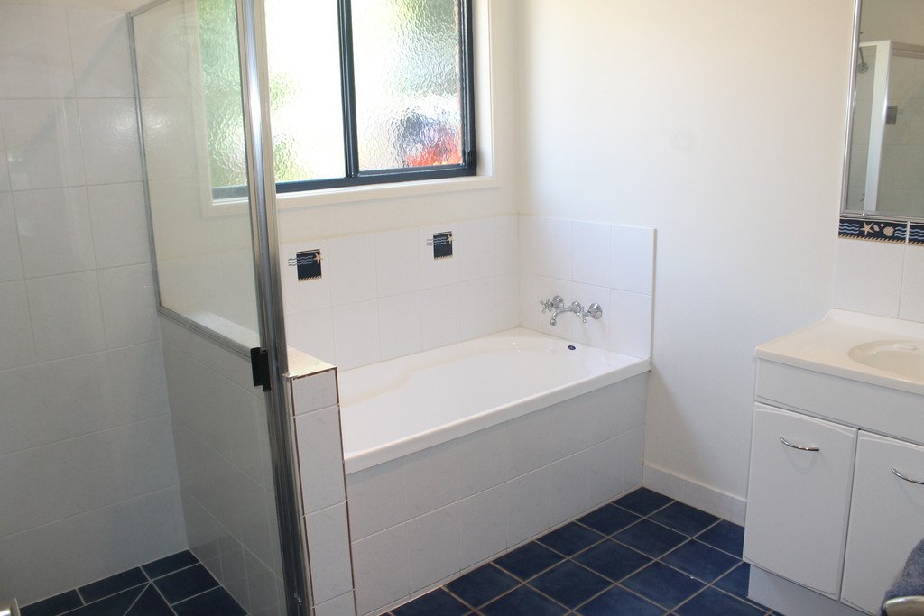 6 Lawrence Court TANNUM SANDS 14