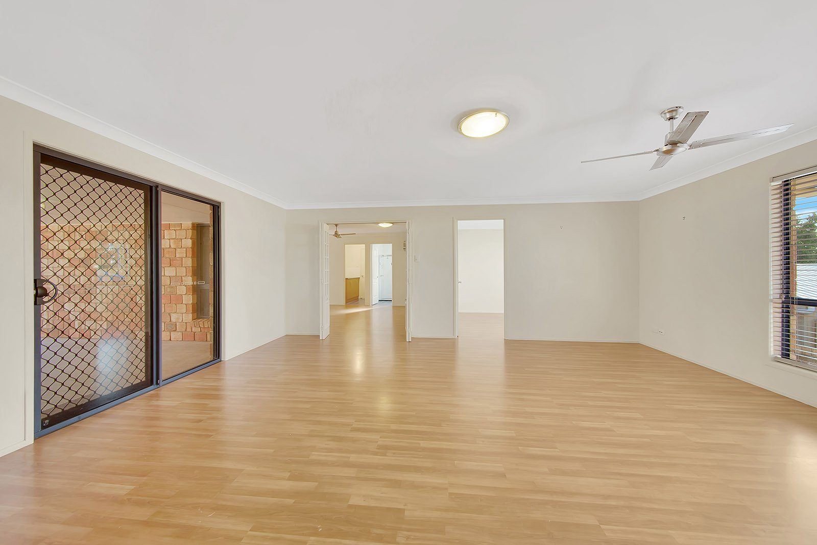 6 Lawrence Court TANNUM SANDS 3