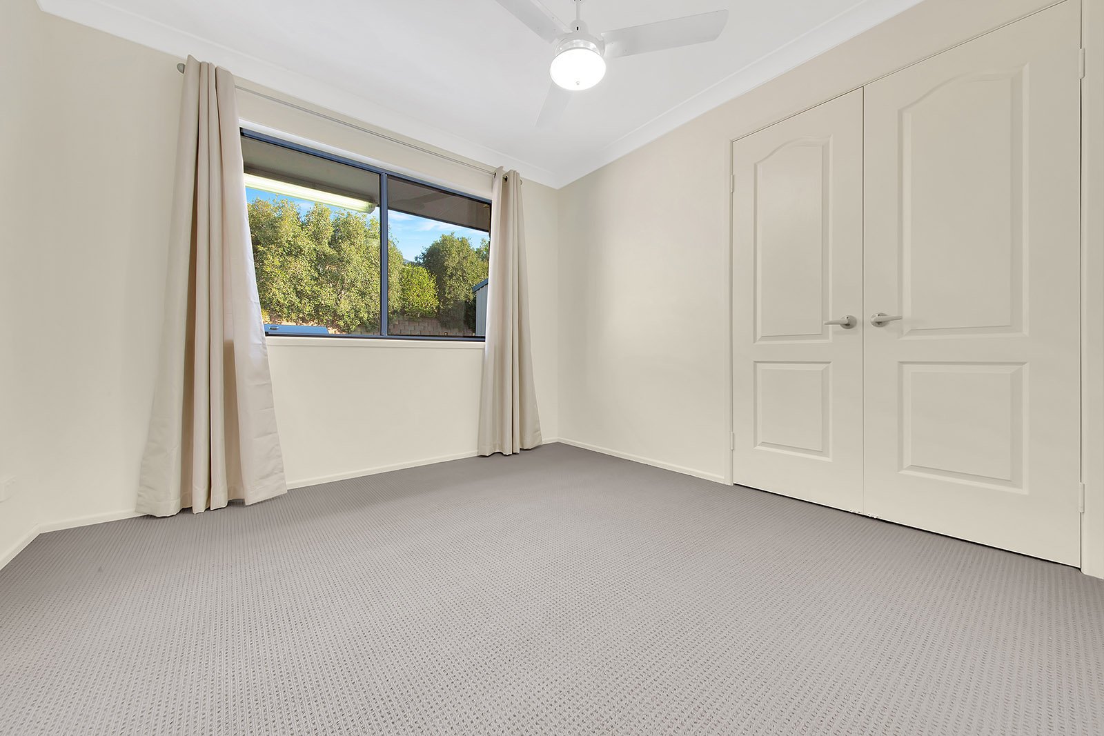 6 Lawrence Court TANNUM SANDS 13