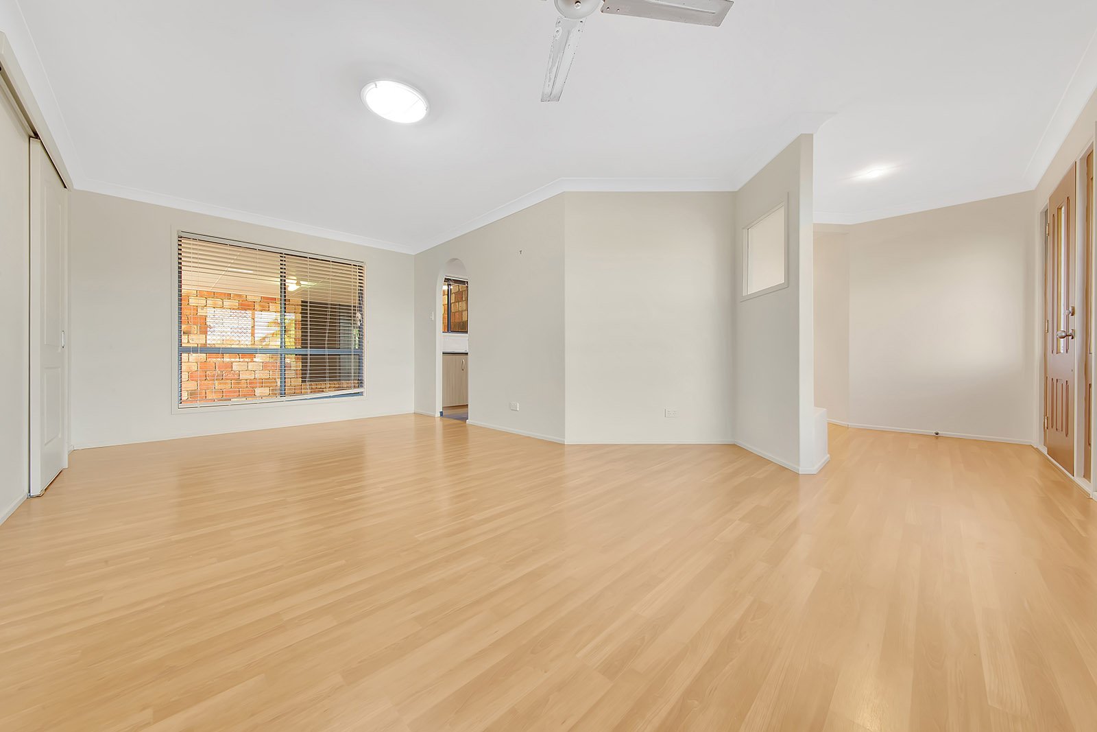 6 Lawrence Court TANNUM SANDS 20