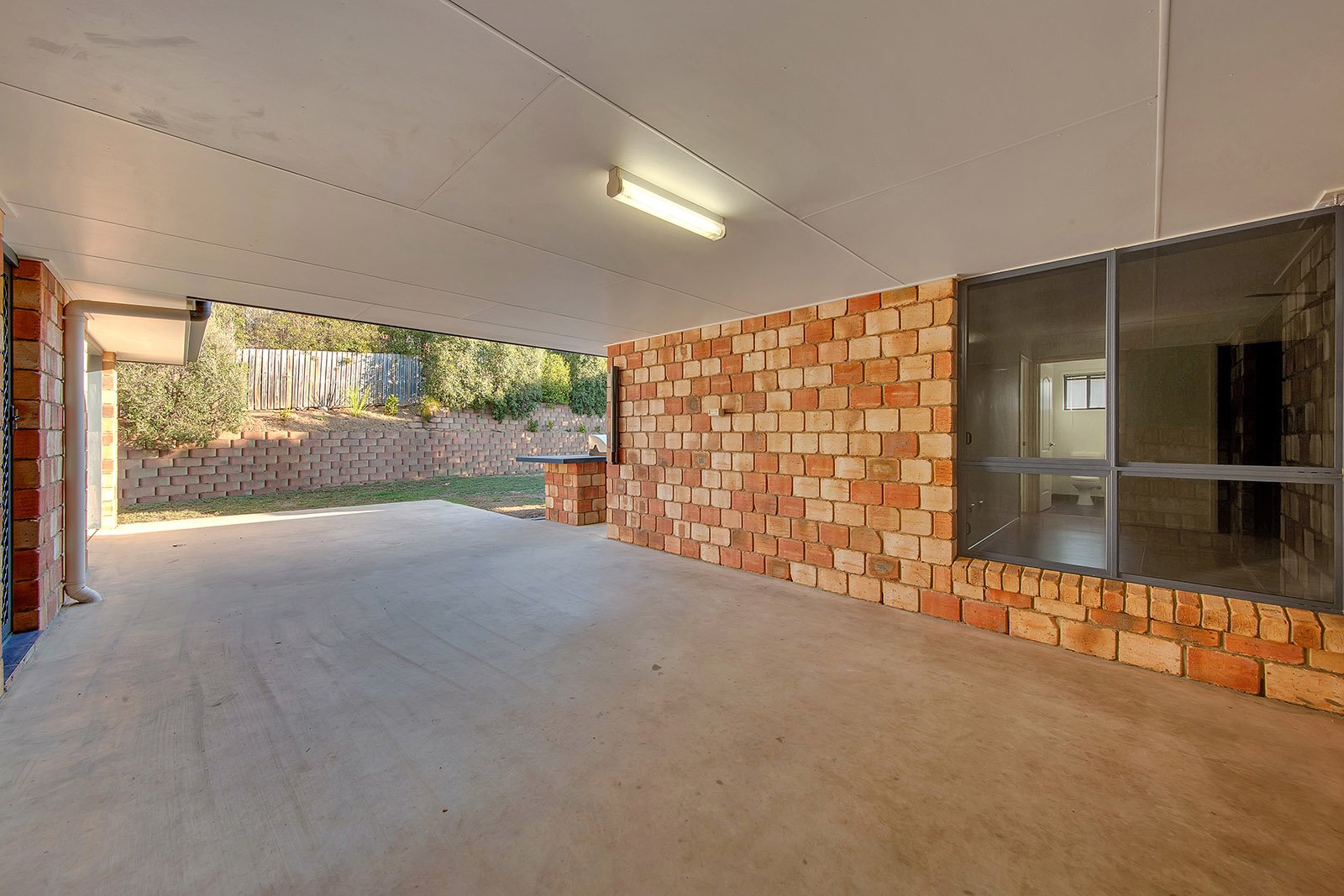 6 Lawrence Court TANNUM SANDS 23