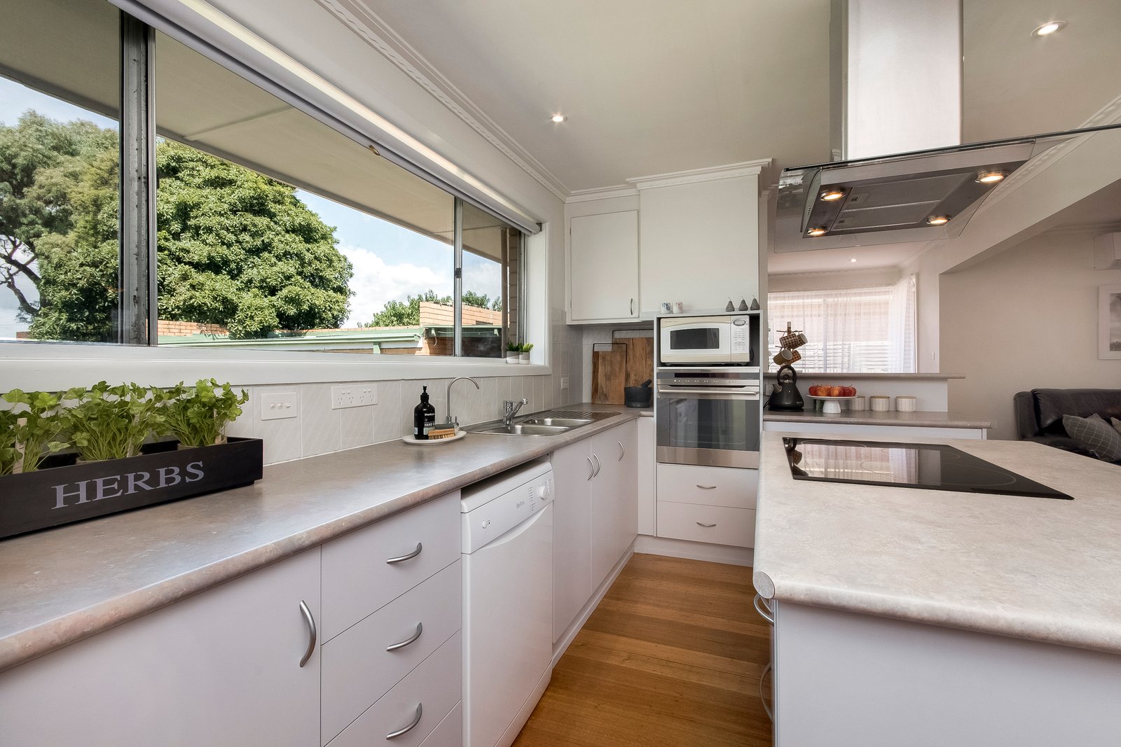 Gallery: 6 Lawrence Street