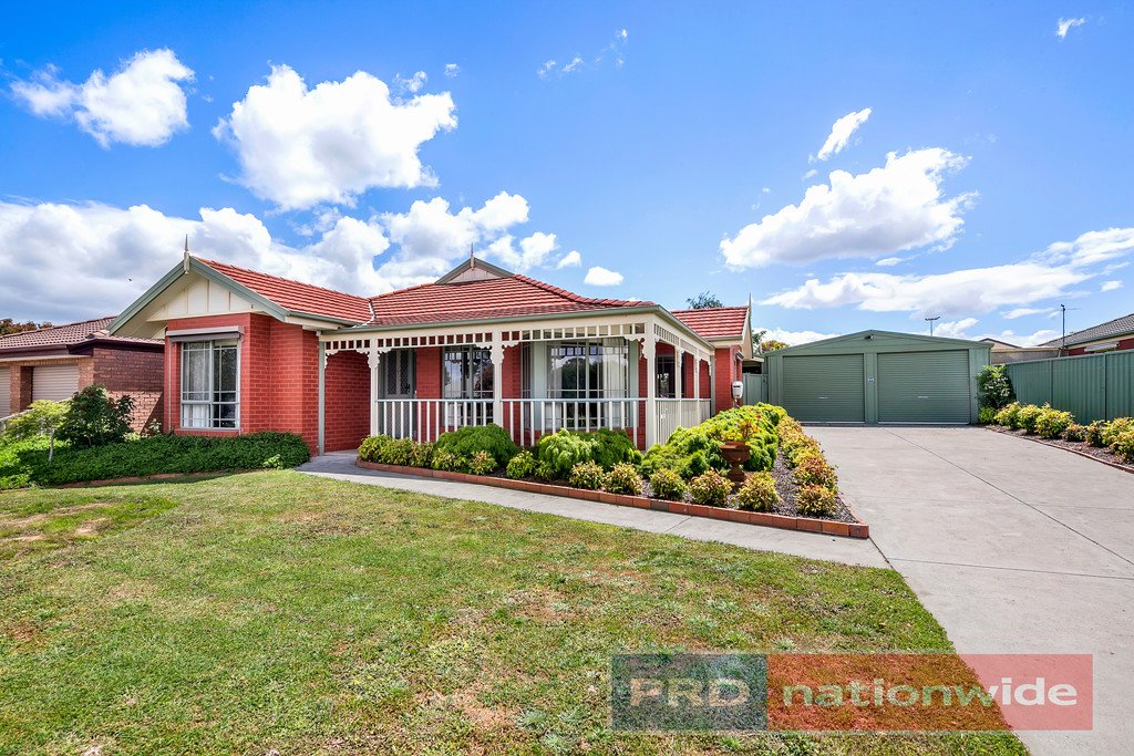 6 Lawrie Drive ALFREDTON 15