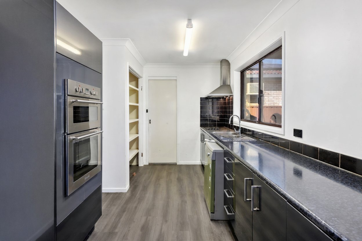 6 Lawson Place TAMWORTH 6