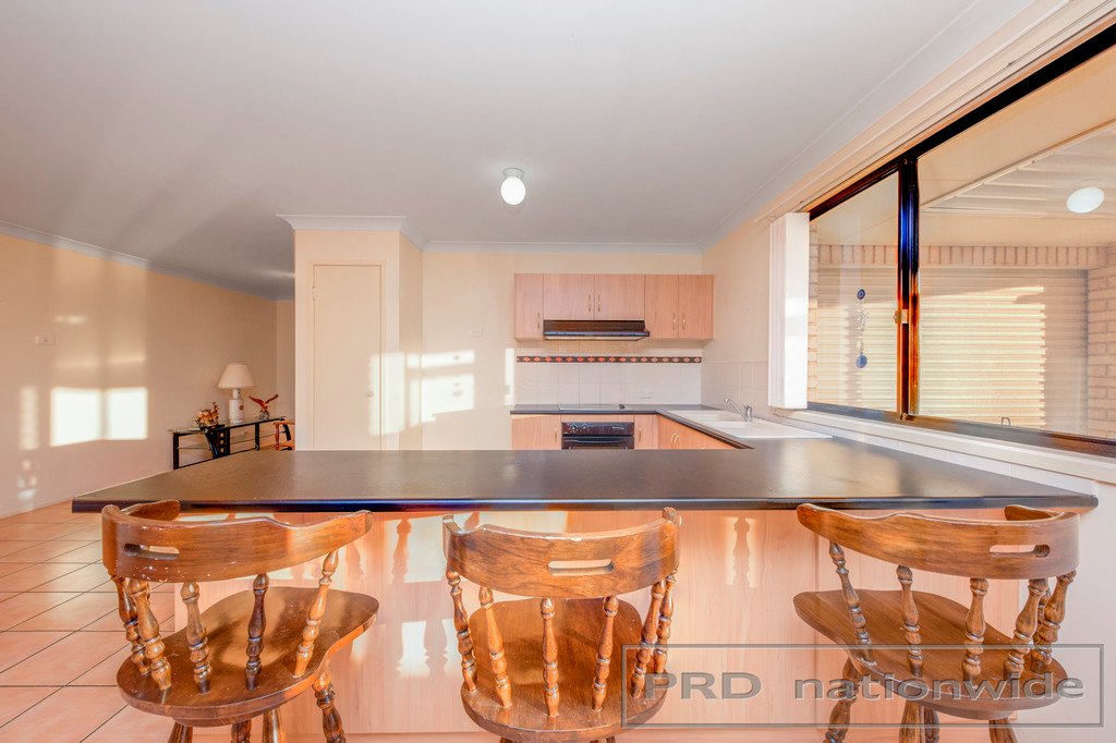 6 Leaver St  GRETA 3