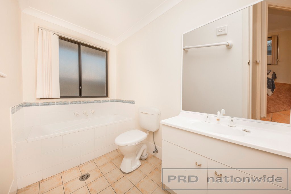 6 Leaver St  GRETA 13