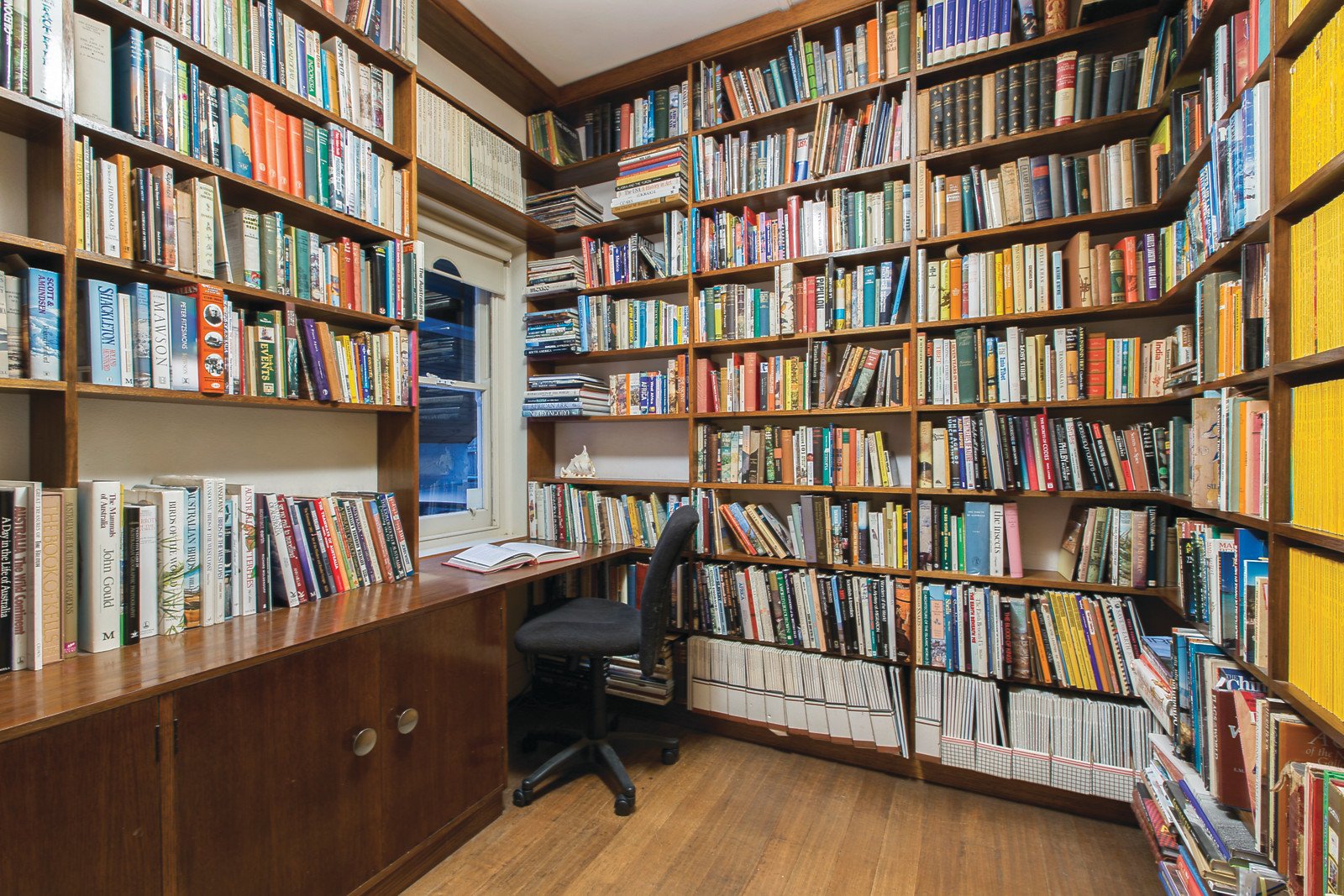 6 Ledbury Court, Toorak, VIC