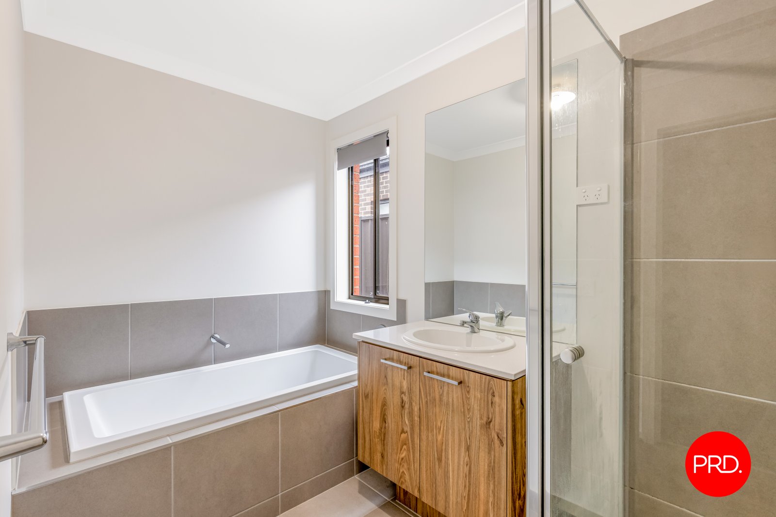 6 Leist Street HUNTLY 12