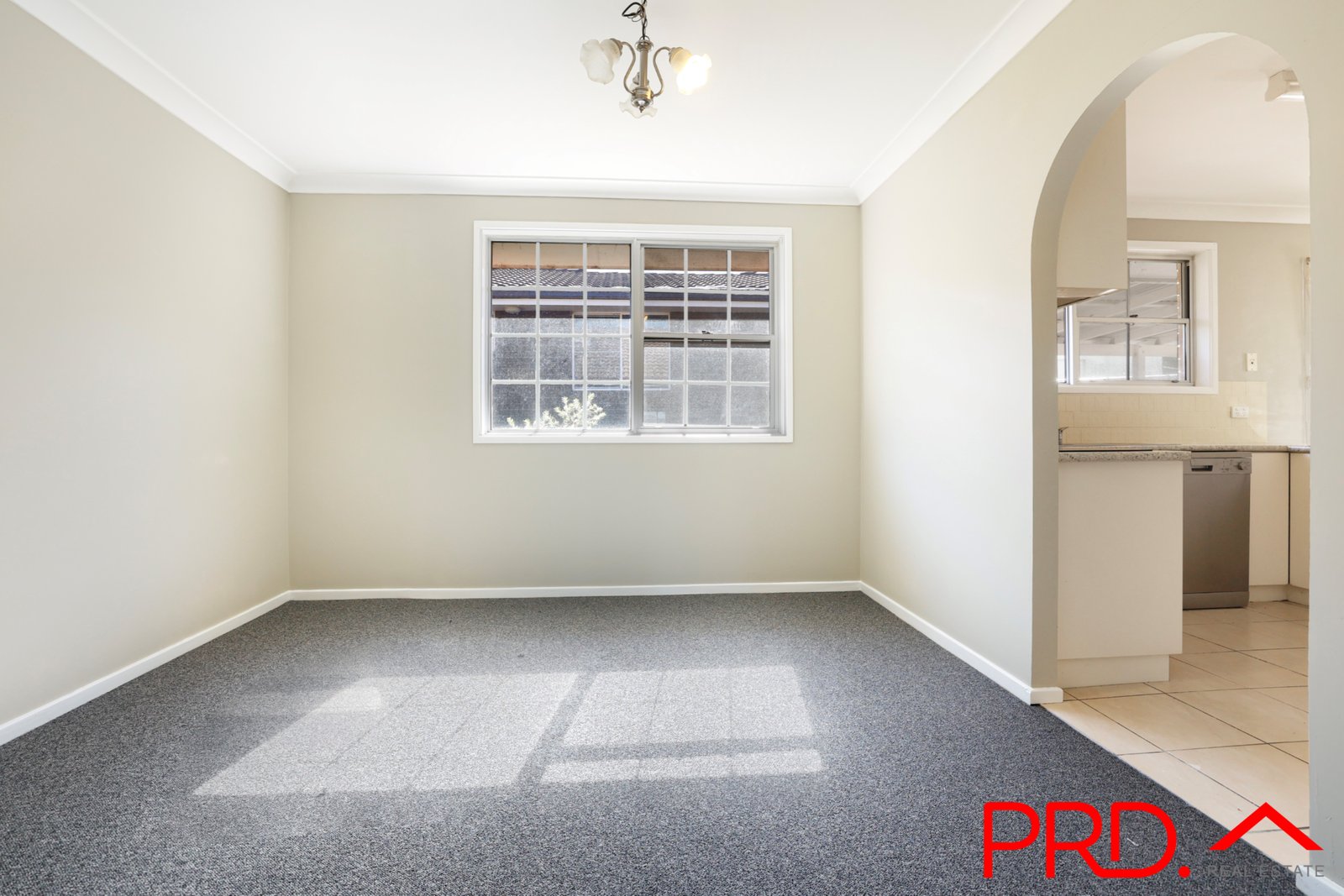 6 Lemon Gums Drive TAMWORTH 8