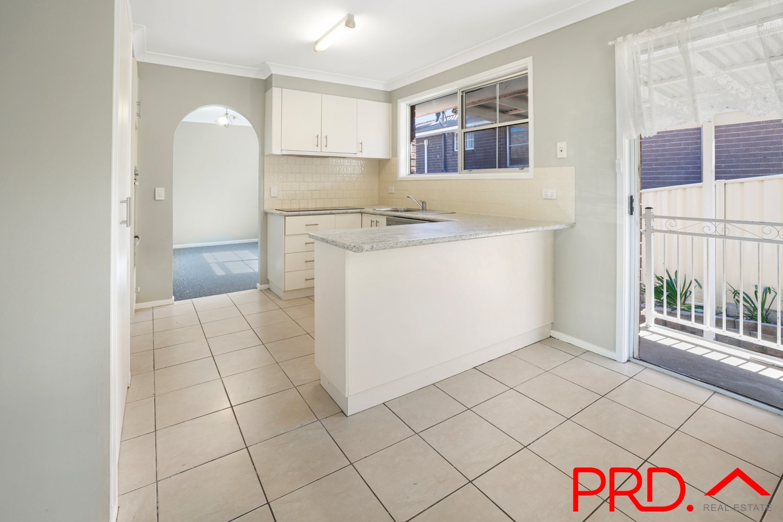 6 Lemon Gums Drive TAMWORTH 10