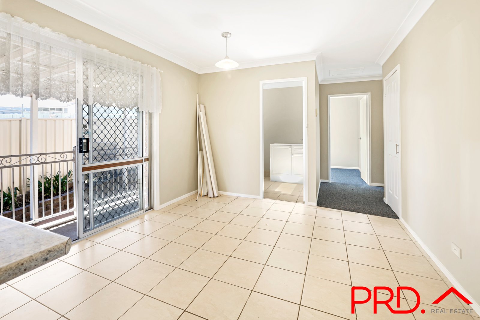 6 Lemon Gums Drive TAMWORTH 12