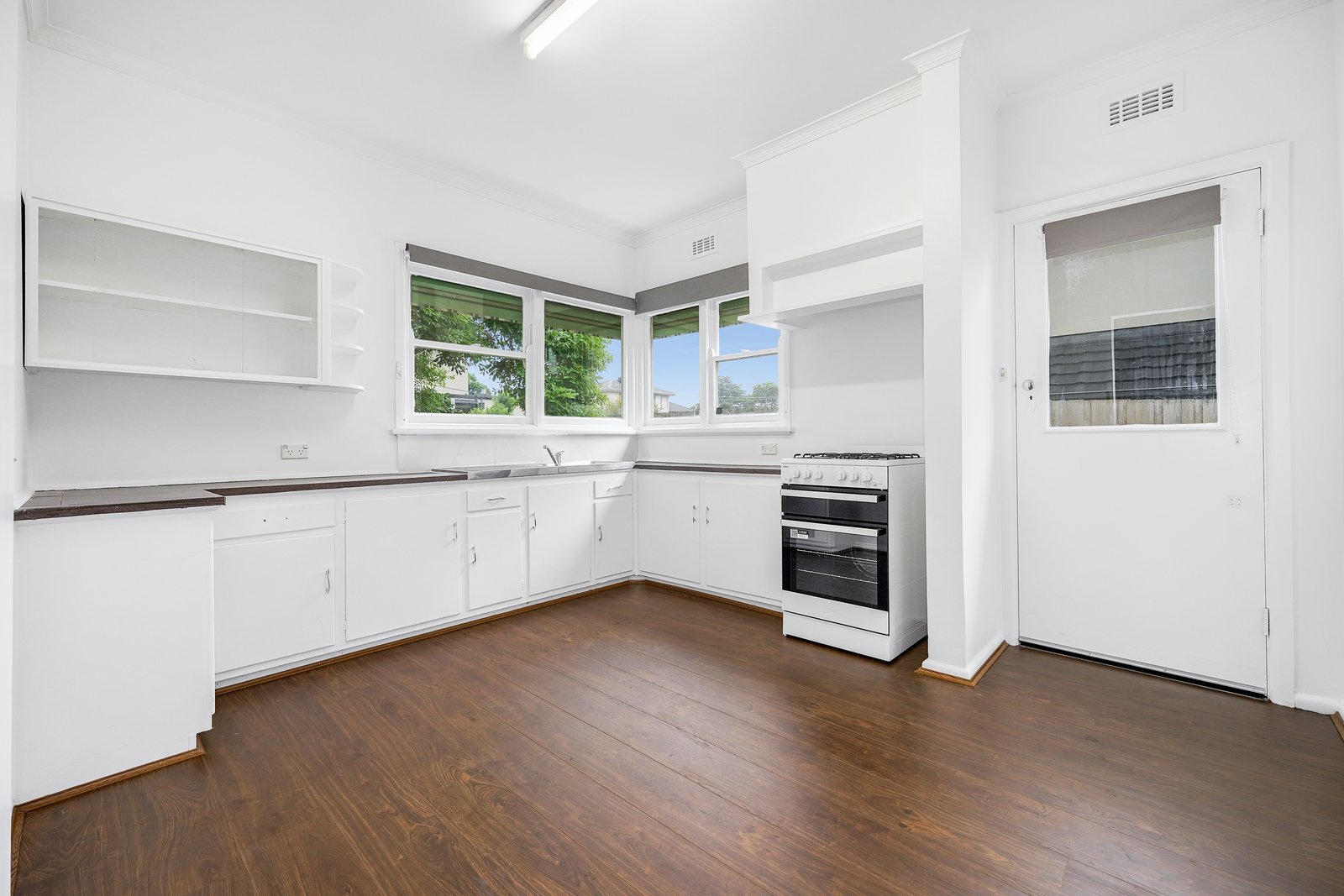 Gallery: 6 Leumear Street