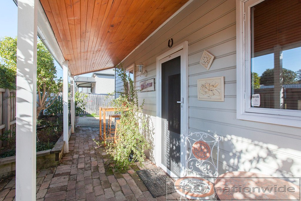 6 Lewis St  GRETA 10