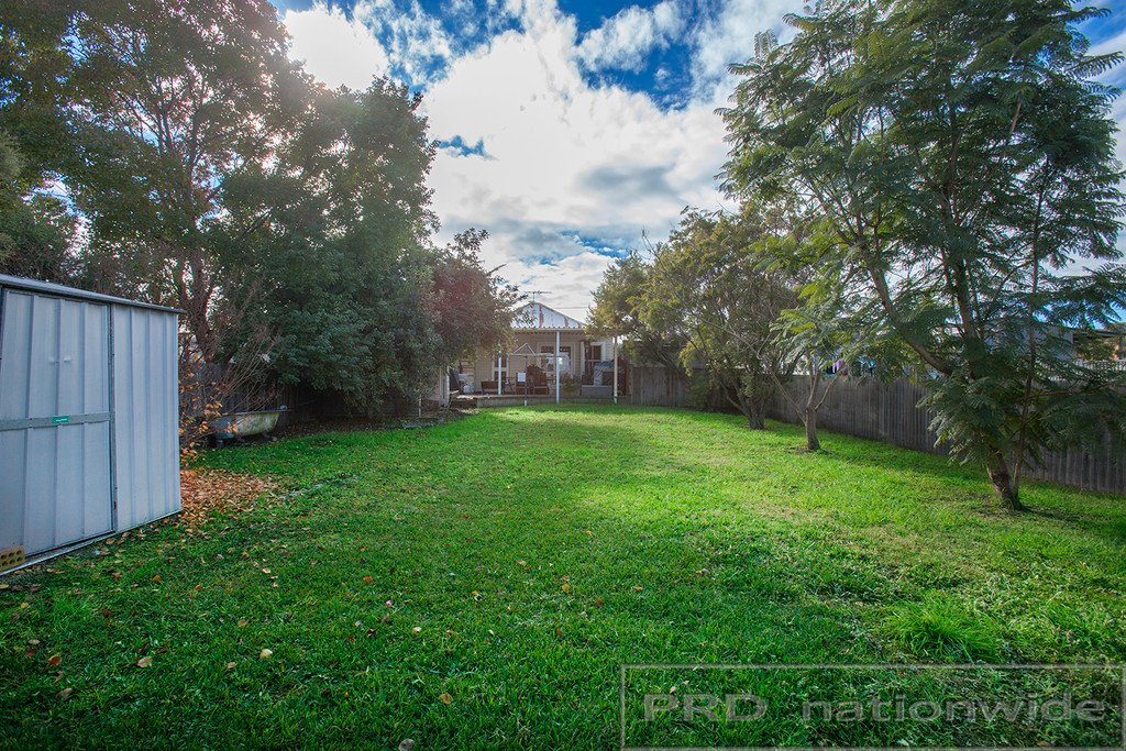 6 Lewis St  GRETA 14