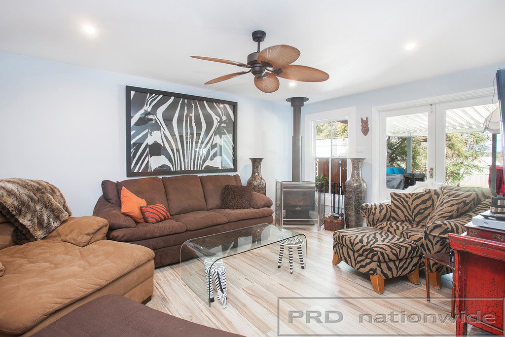 6 Lewis St  GRETA 18